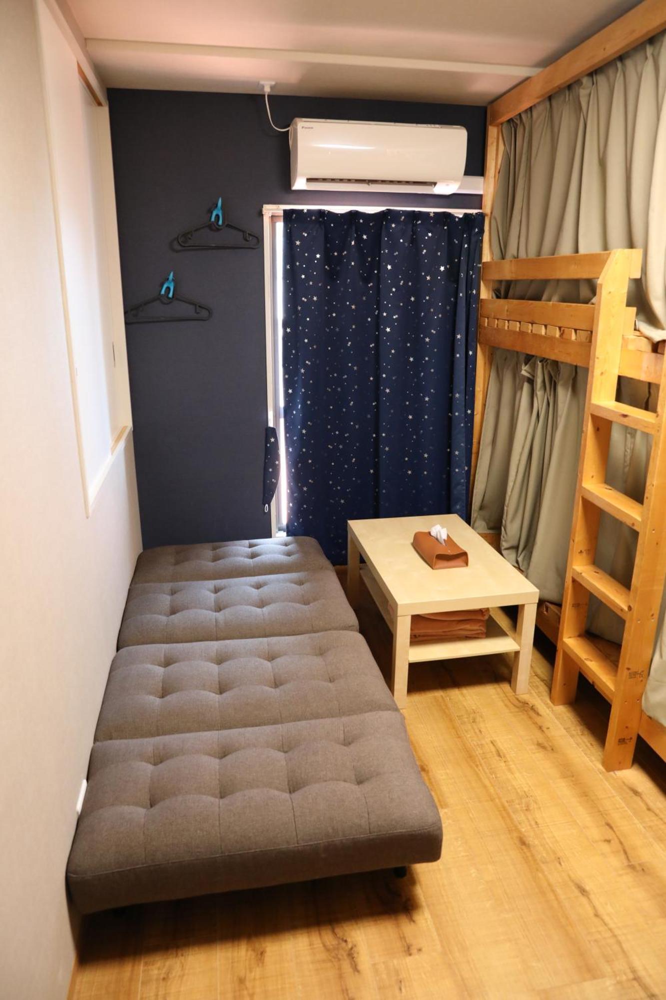 Guesthouse Yours أوساكا المظهر الخارجي الصورة